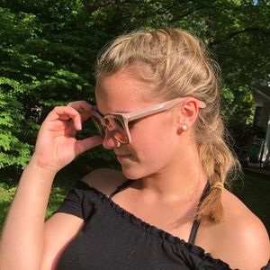 Meet your Posher, Katrina